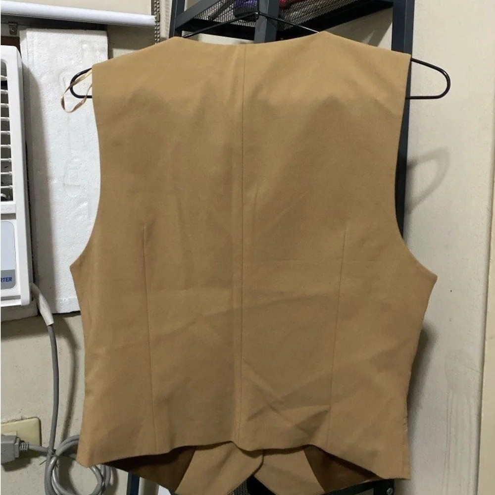 Zara NWT tan camel vest waistcoat with black button front - Picture 3 of 9